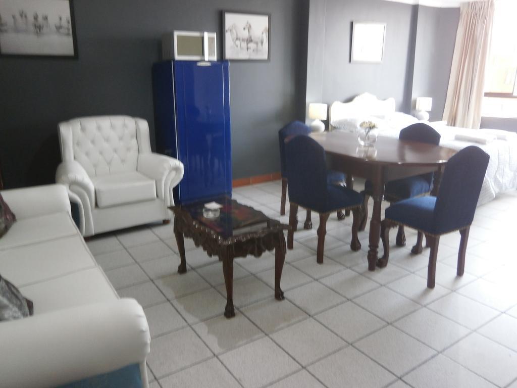 Strenua Santa Maria Suites Trujillo Exterior photo