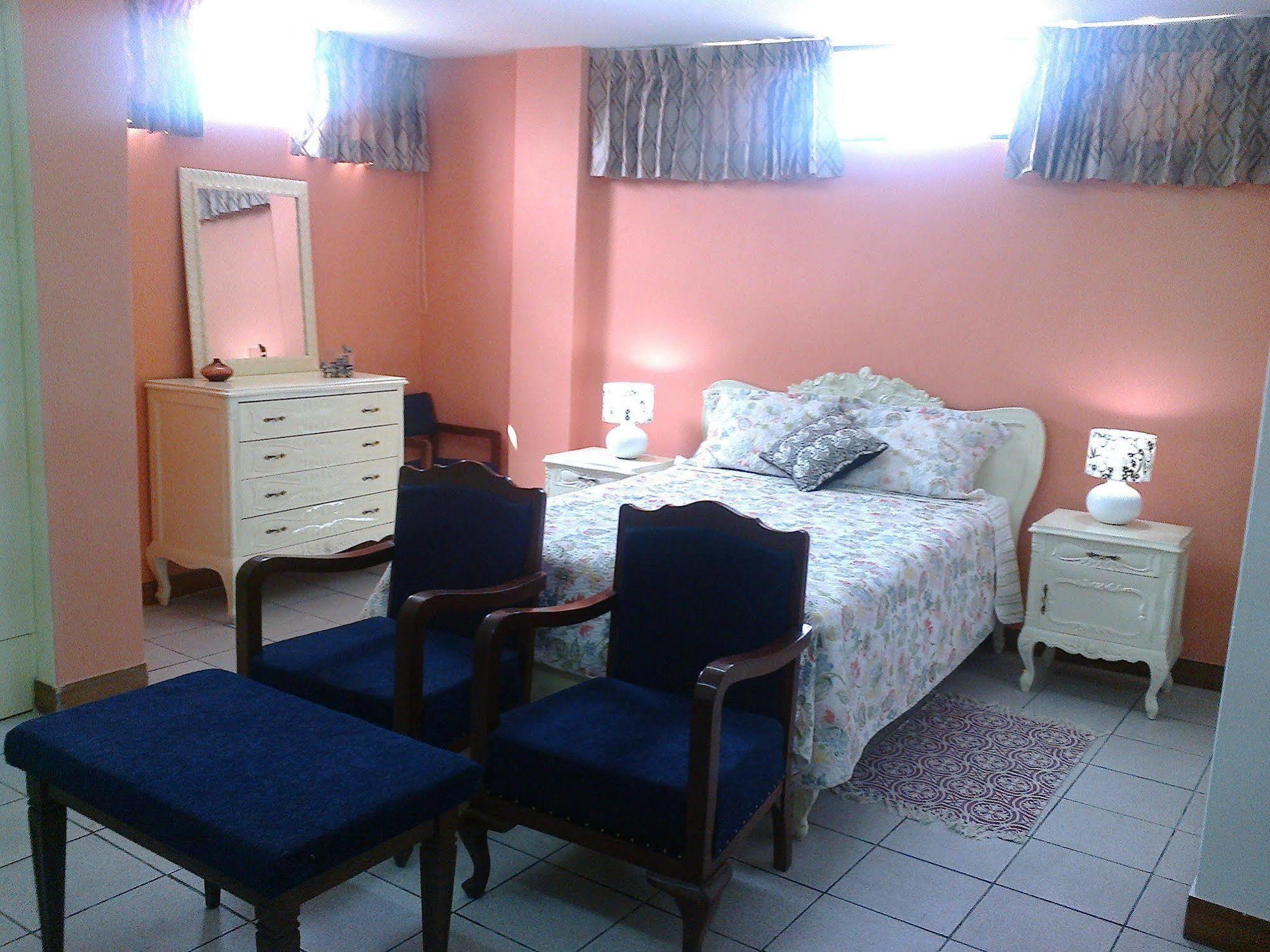 Strenua Santa Maria Suites Trujillo Exterior photo